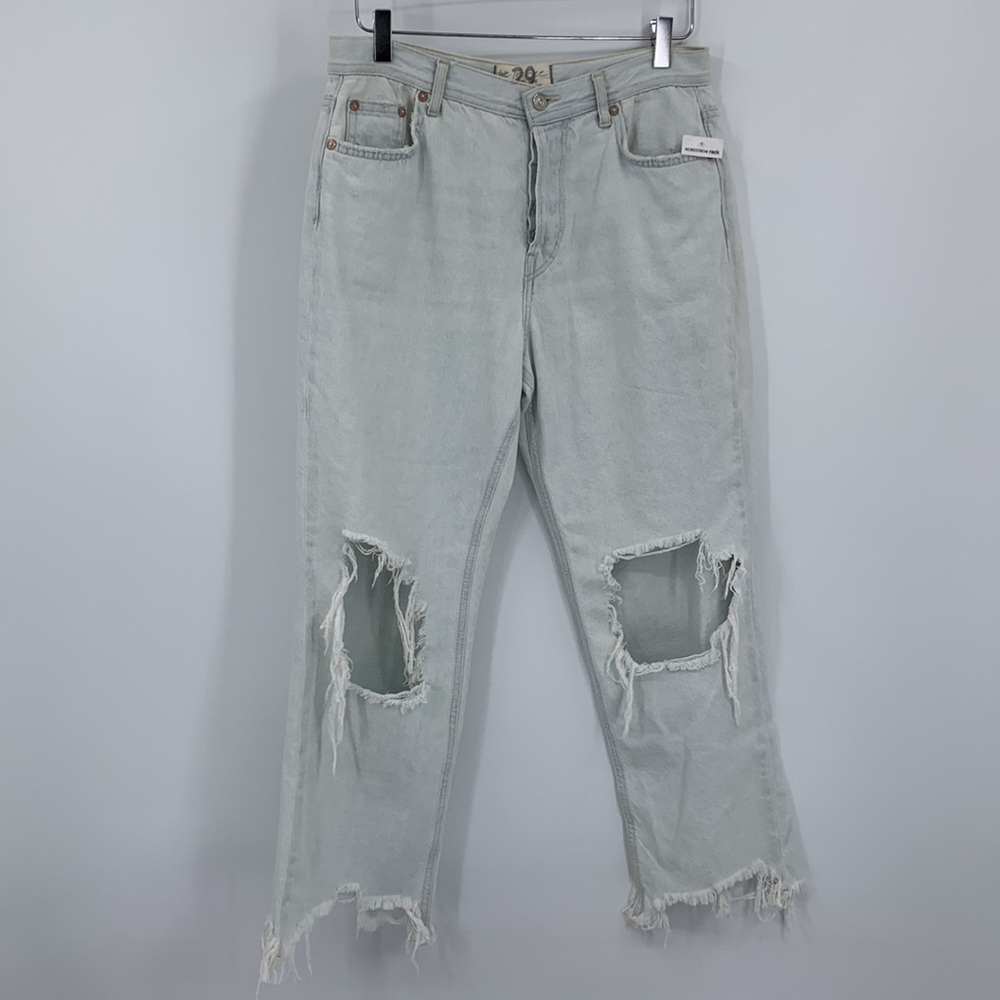 We the Free People distressed light wash blown out knees raw hem jeans new 29